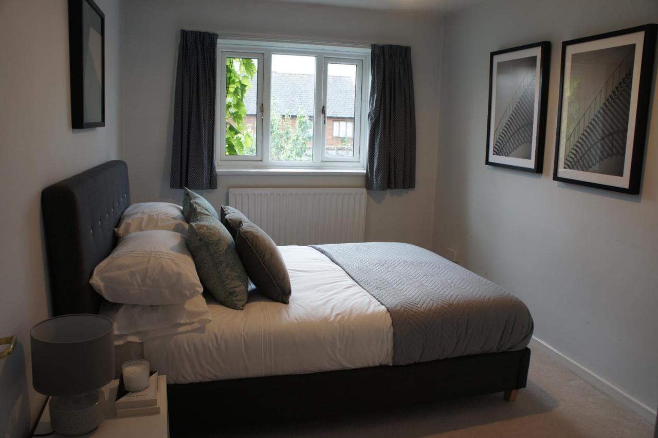 Urban Accommodations - The Thames Oxford Exteriör bild